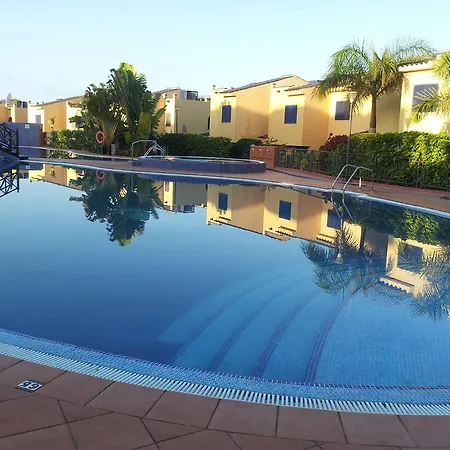 Resort Suites *
